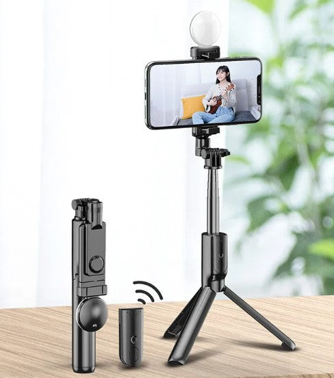HeroShot™ Selfie Stick & Tripod Light